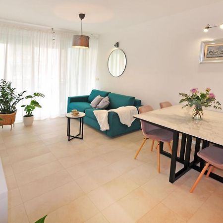 Family Apartment Noel - Omiš Dış mekan fotoğraf