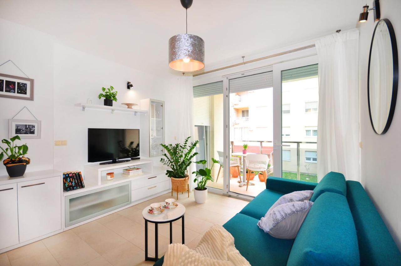 Family Apartment Noel - Omiš Dış mekan fotoğraf