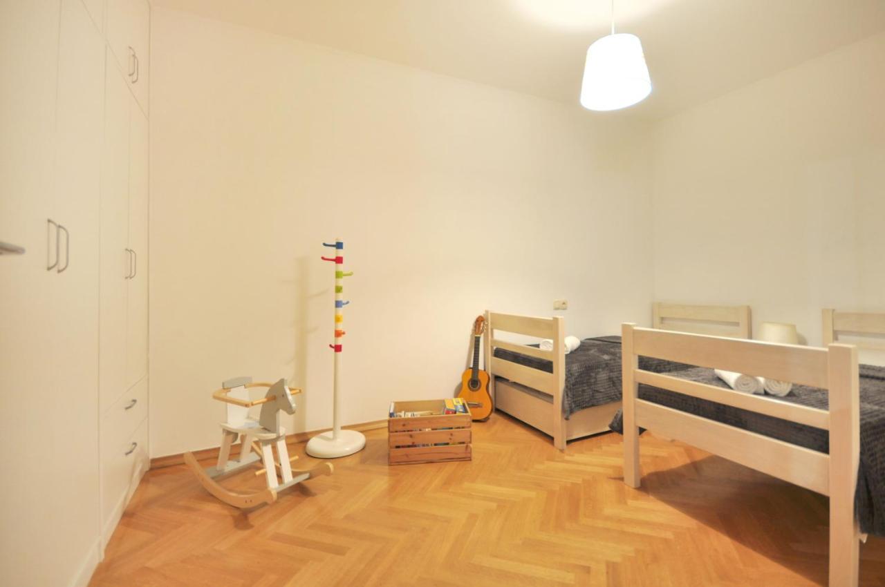 Family Apartment Noel - Omiš Dış mekan fotoğraf